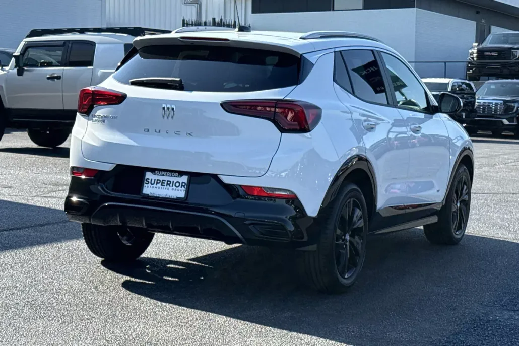 2026 Buick Encore GX Sport Touring photo 1