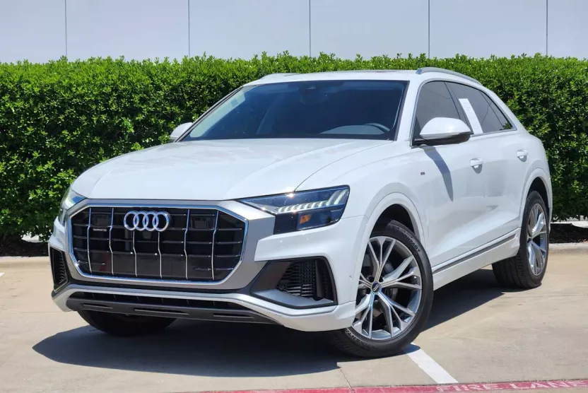 2023 Audi Q8 line Premium Plus photo 1