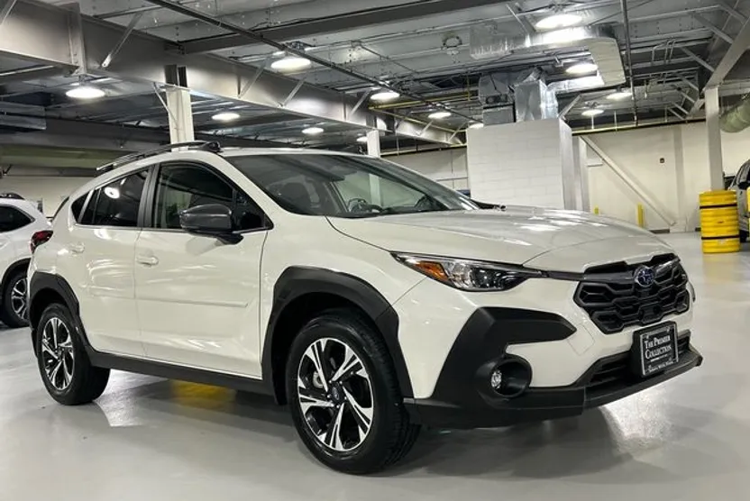 2025 Subaru Crosstrek Premium photo 1
