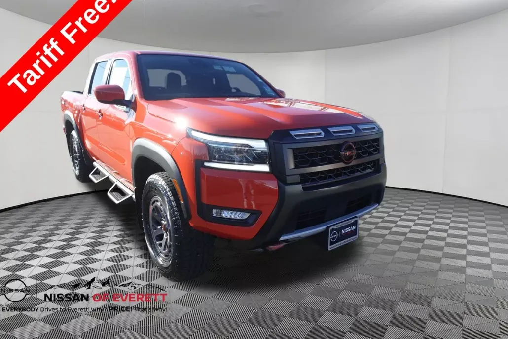 2025 Nissan Frontier PRO-4X photo 1