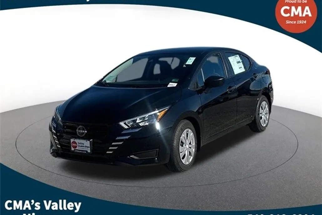 2025 Nissan Versa 1.6 S photo 1