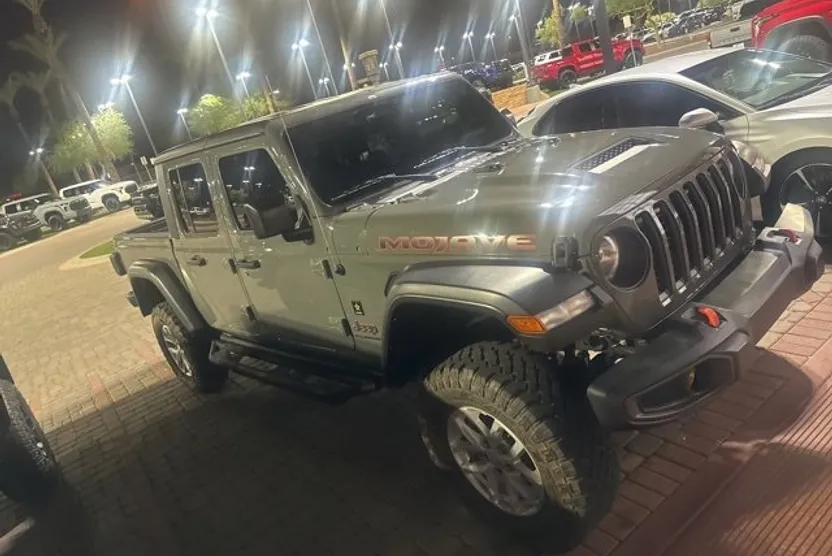 2023 Jeep Gladiator Mojave photo 1