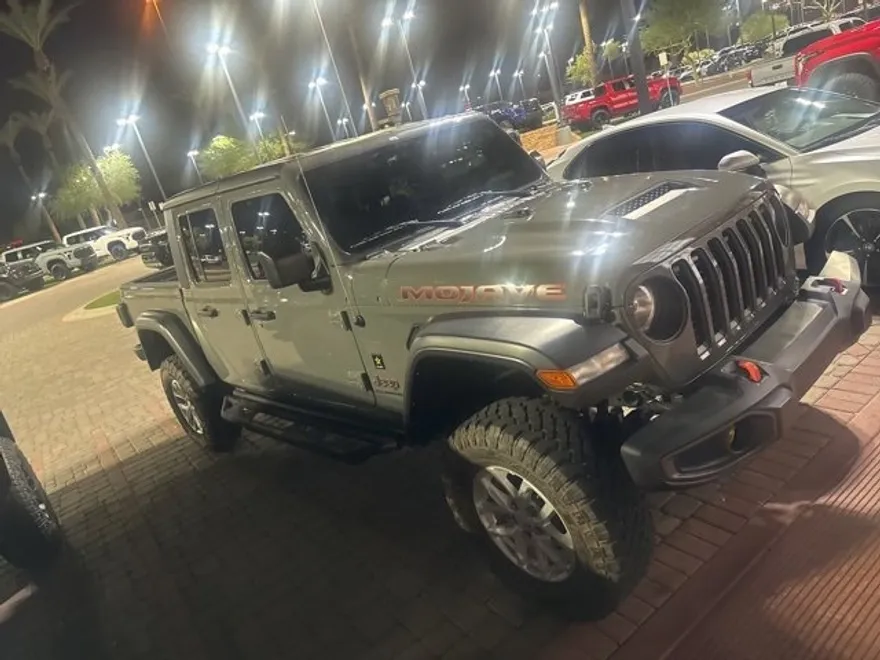 2023 Jeep Gladiator Mojave photo 1
