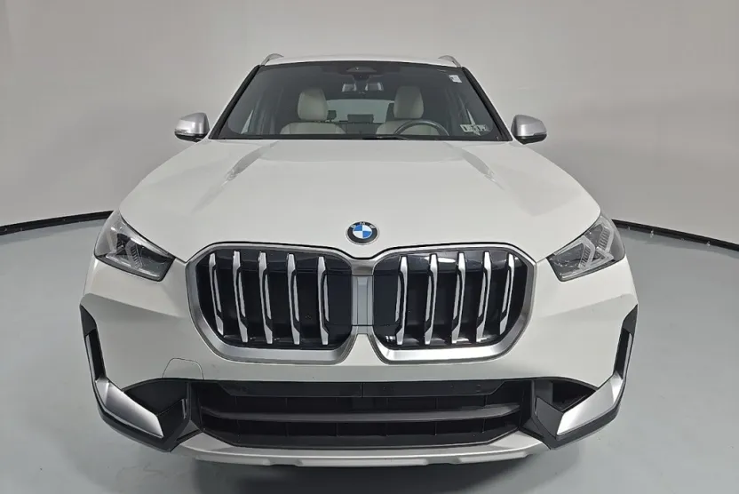 2023 Bmw X1 XDrive28i photo 1