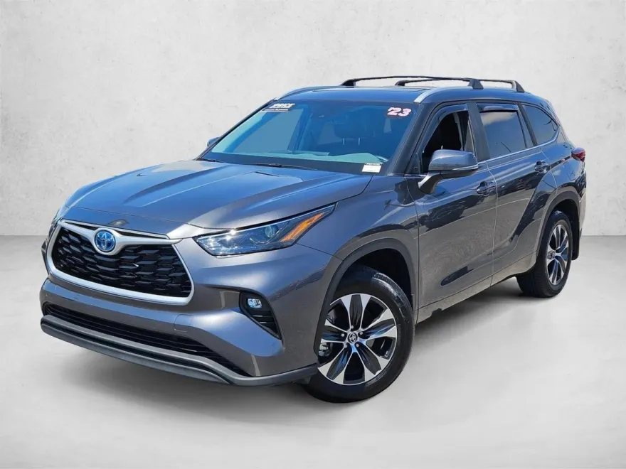 2023 Toyota Highlander Hybrid XLE photo 1
