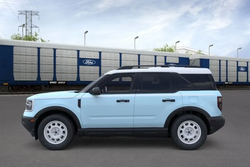2025 Ford Bronco Sport Heritage photo 1