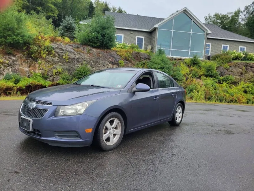 2013 Chevrolet Cruze photo 1