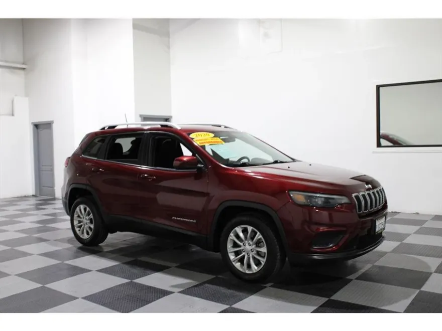 2020 Jeep Cherokee Latitude photo 1