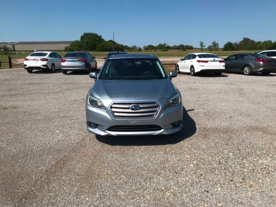 2017 Subaru Legacy 2.5i Limited photo 1
