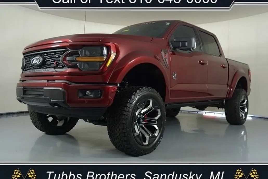2024 Ford F-150 XLT photo 1