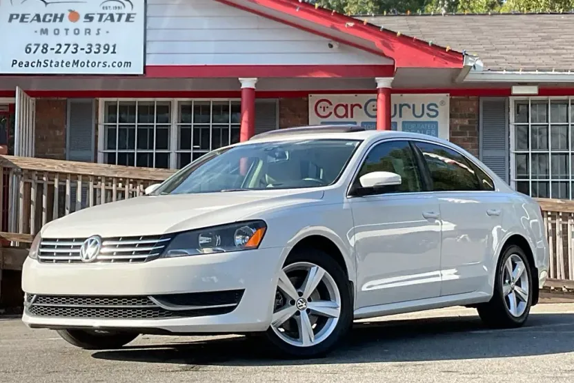 2015 Volkswagen Passat TDI SE photo 1