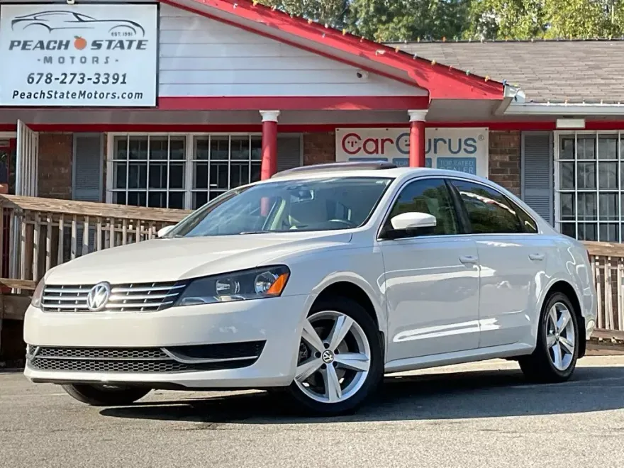 2015 Volkswagen Passat TDI SE photo 1