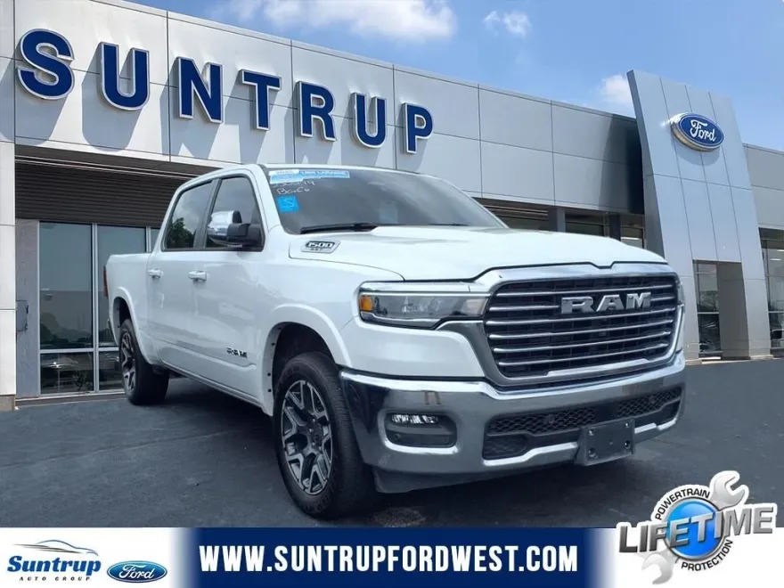 2025 Ram 1500 Laramie photo 1