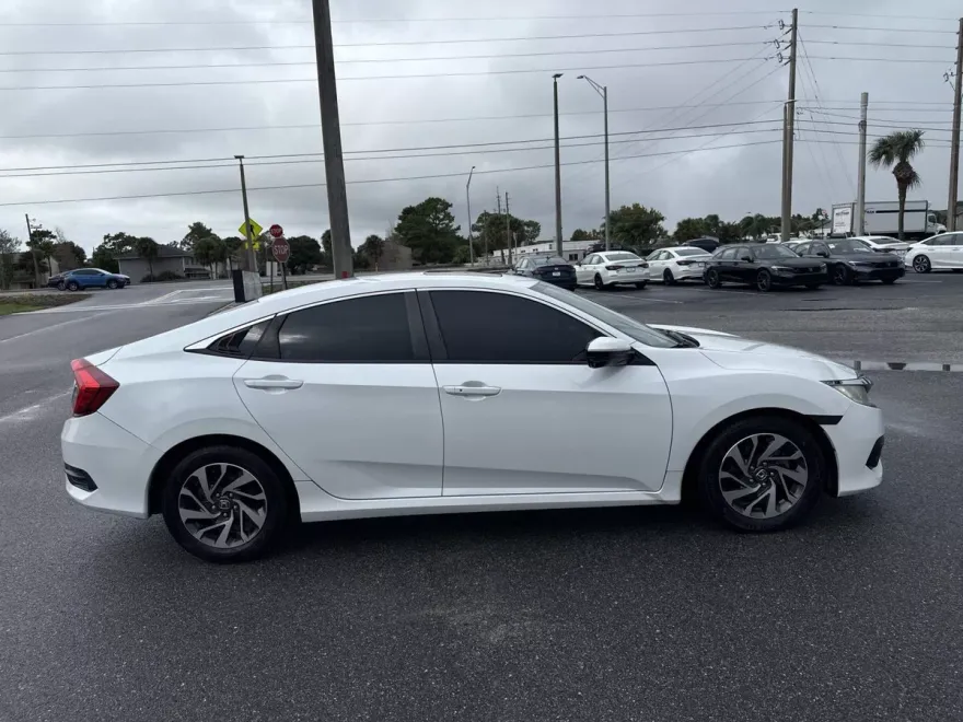 2016 Honda Civic EX photo 1