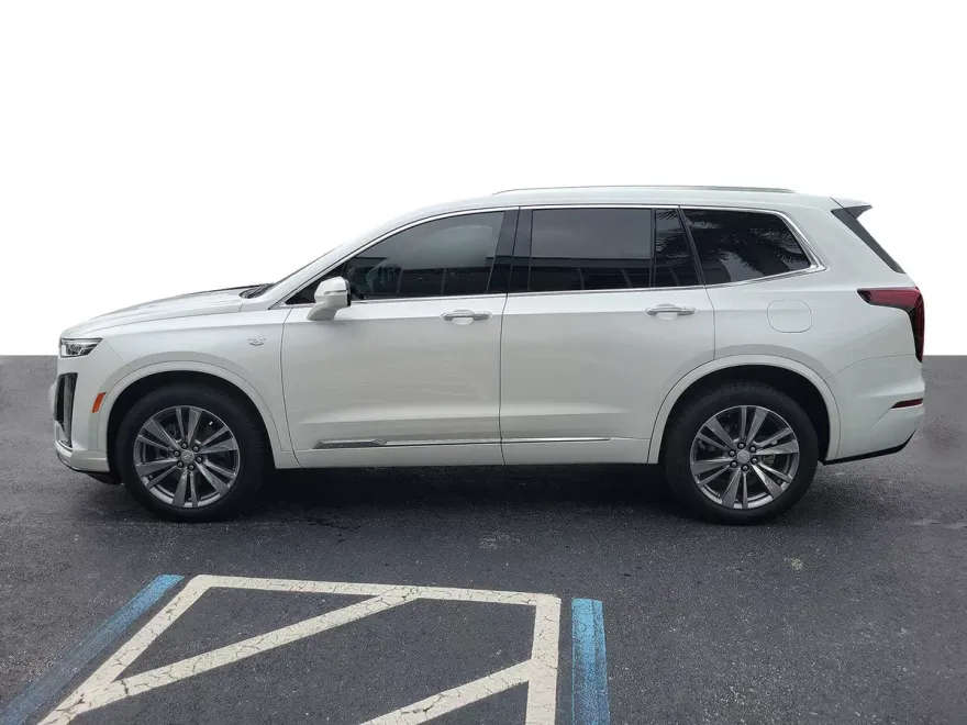 2024 Cadillac XT6 Premium Luxury photo 1
