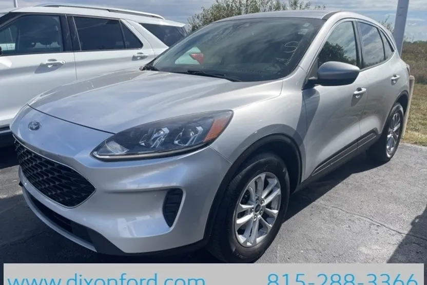 2020 Ford Escape SE photo 1