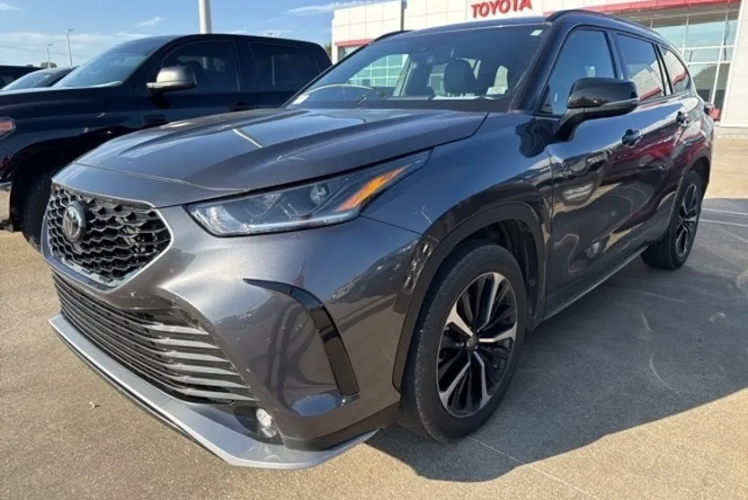 2021 Toyota Highlander XSE photo 1