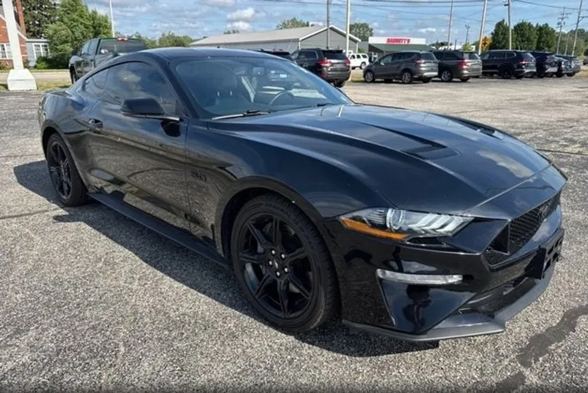 2020 Ford Mustang GT Premium photo 1