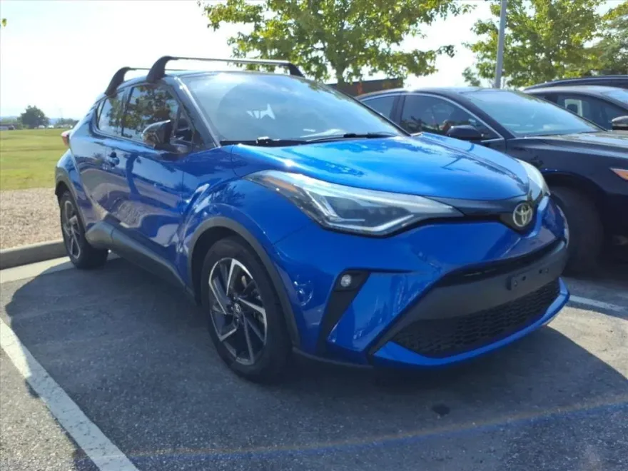 2020 Toyota C-HR Limited photo 1