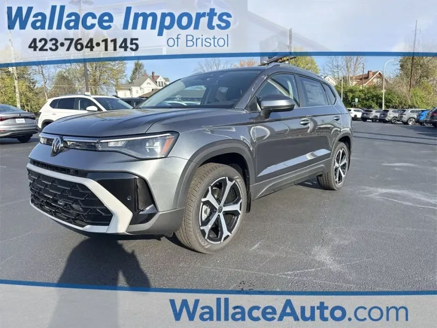 2025 Volkswagen Taos SEL photo 1