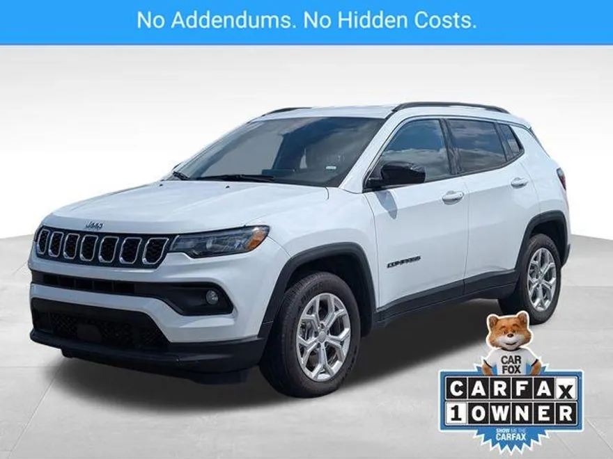2024 Jeep Compass Latitude photo 1