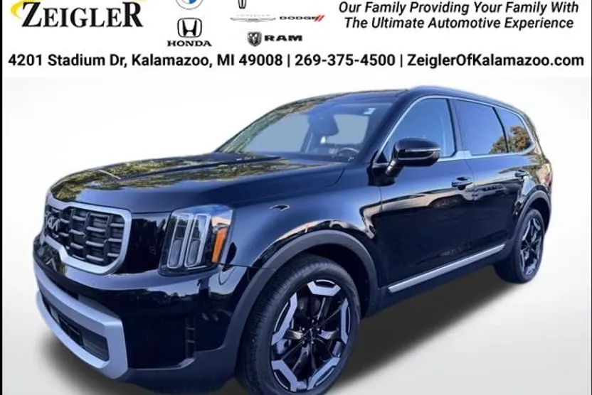 2024 Kia Telluride S photo 1
