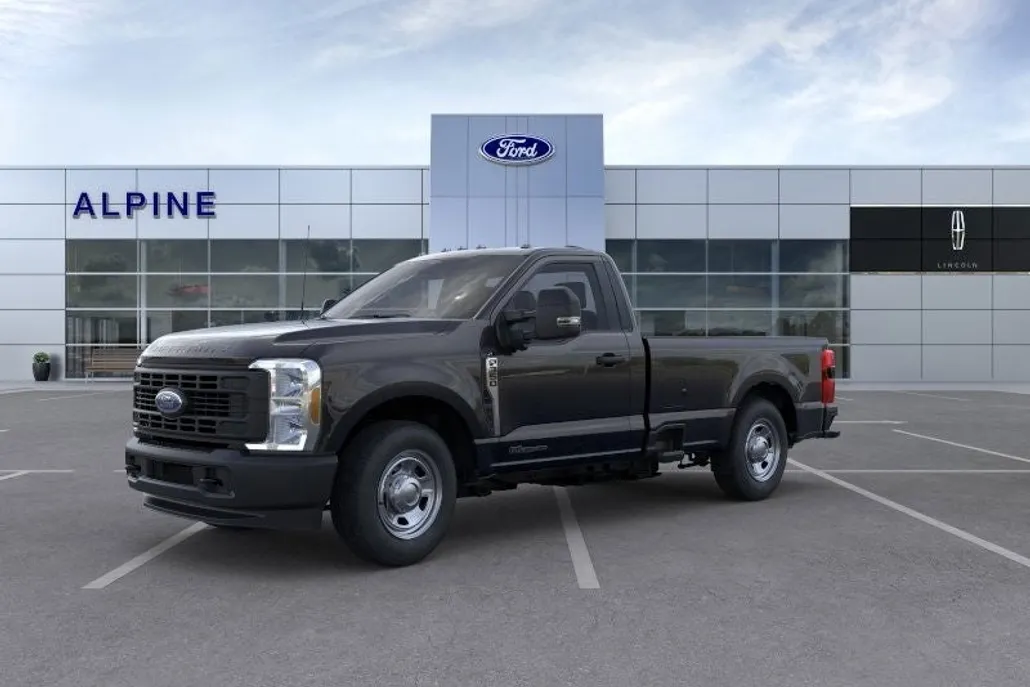 2024 Ford F-350 photo 1