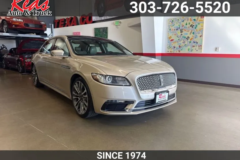 2017 Lincoln Continental Reserve photo 1