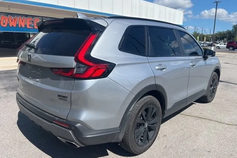 2024 Honda CR-V Hybrid Sport Touring photo 1