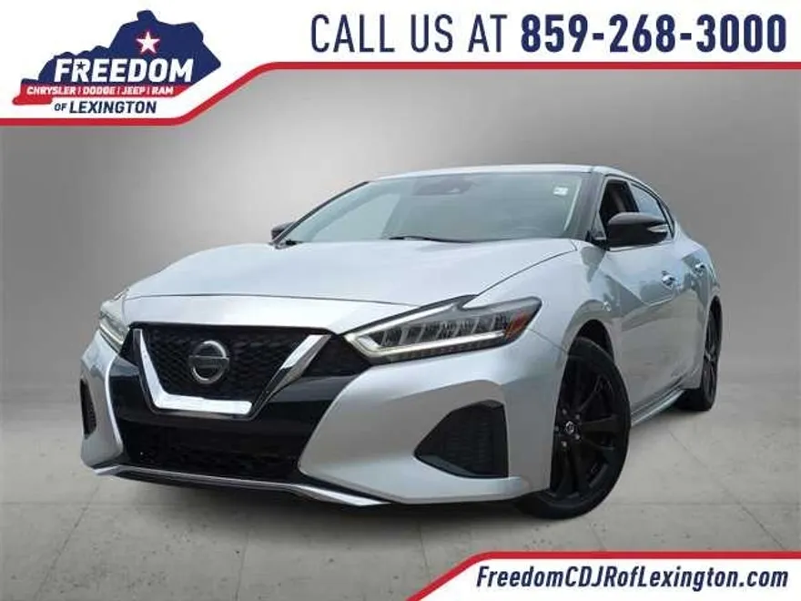 2021 Nissan Maxima SV photo 1