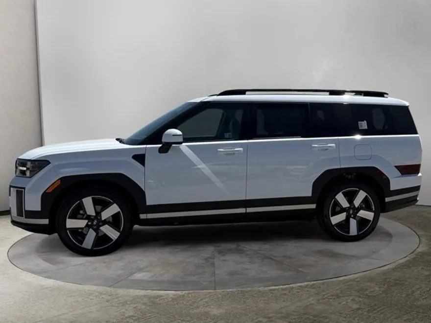 2025 Hyundai Santa Fe Limited photo 2