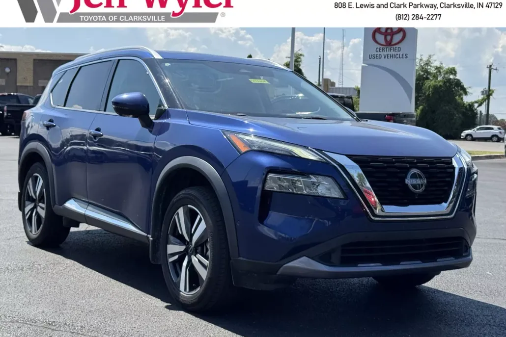 2023 Nissan Rogue SL photo 1