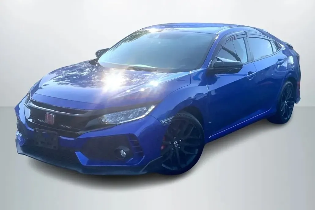 2019 Honda Civic Sport photo 1