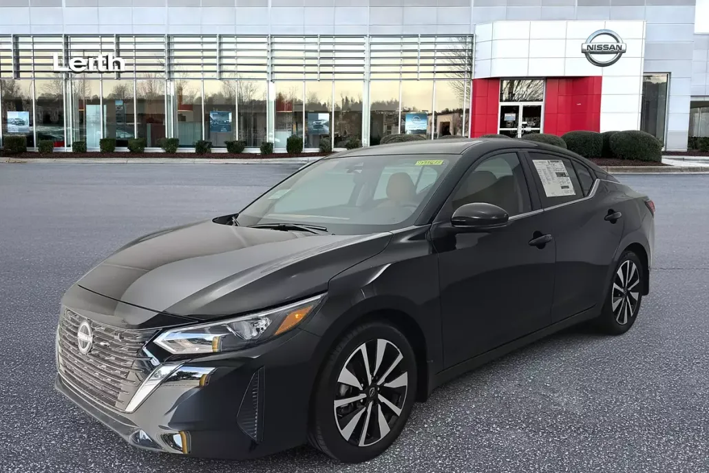 2025 Nissan Sentra SV photo 1