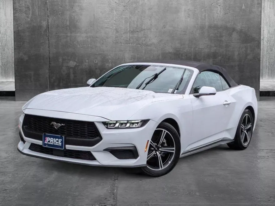 2024 Ford Mustang EcoBoost Convertible photo 1