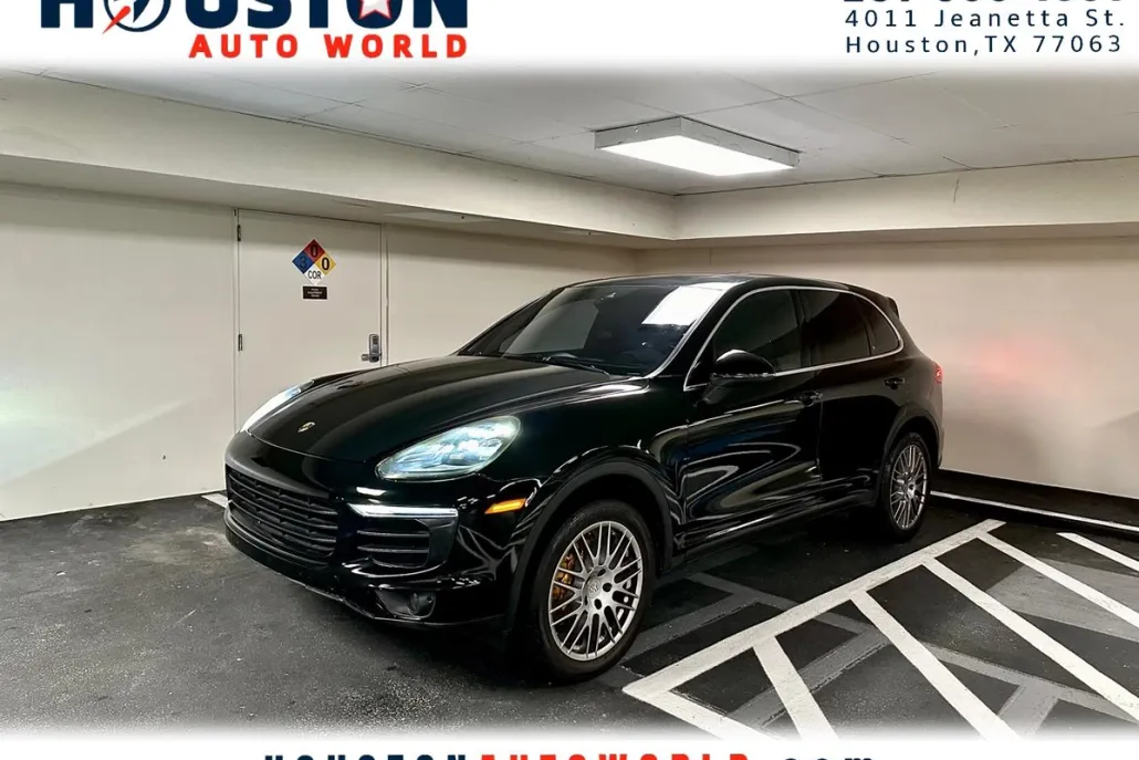 2018 Porsche Cayenne Base photo 1