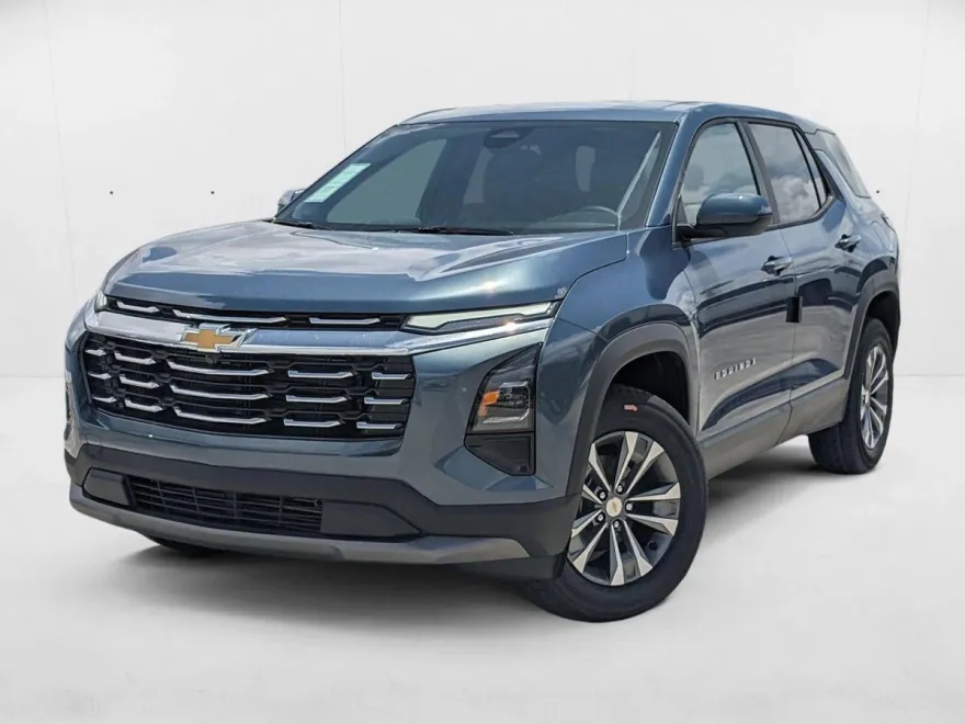 2026 Chevrolet Equinox LT photo 1