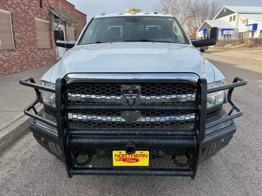 2018 Ram 5500 Tradesman SLT Laramie photo 1