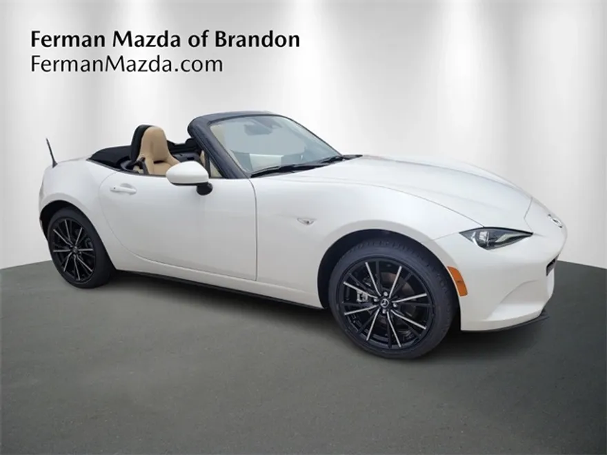 2025 Mazda MX-5 Miata Miata Grand Touring photo 1