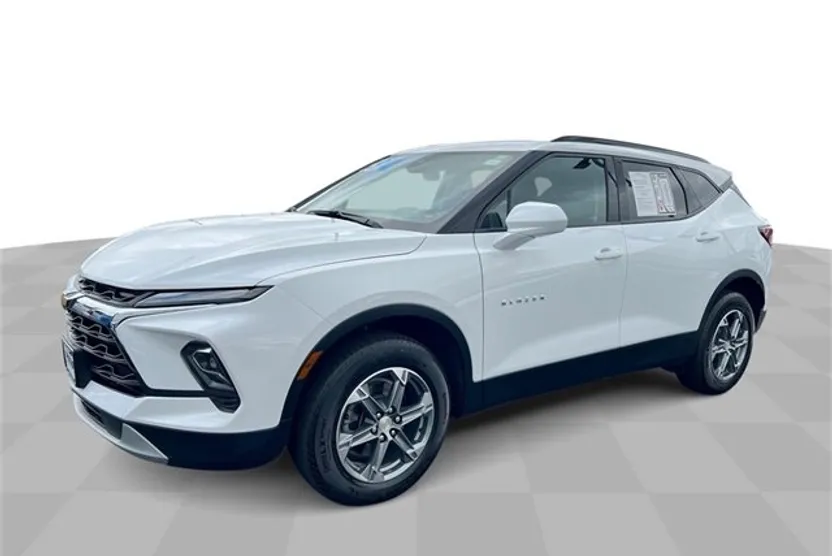 2023 Chevrolet Blazer 2LT photo 1