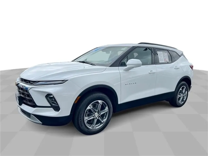 2023 Chevrolet Blazer 2LT photo 1