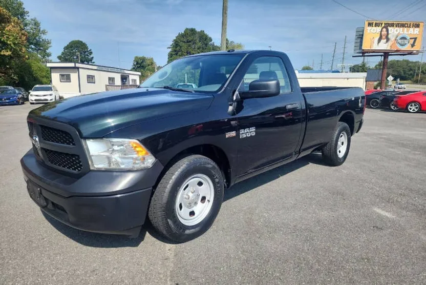 2016 Ram 1500 ST photo 1