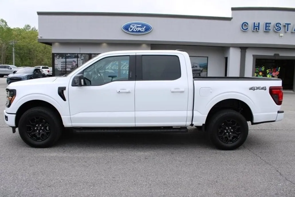 2024 Ford F-150 XLT photo 1