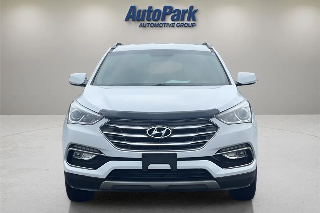 2017 Hyundai Santa Fe Sport Base photo 1