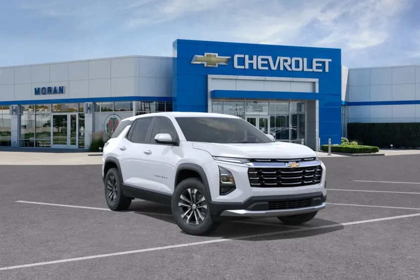 2026 Chevrolet Equinox LT photo 1