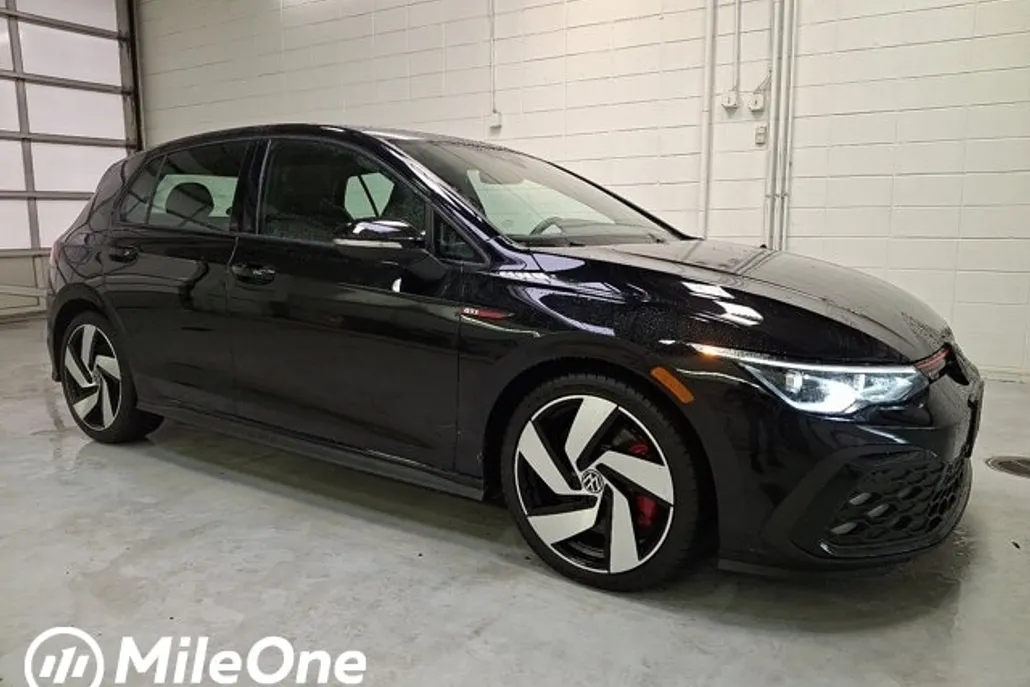 2024 Volkswagen Golf GTI S photo 1