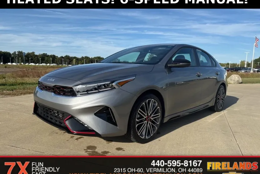 2022 Kia Forte GT photo 1