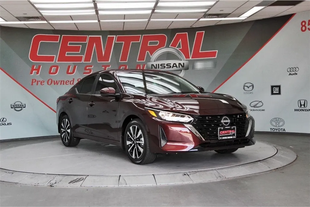 2025 Nissan Sentra SV photo 1
