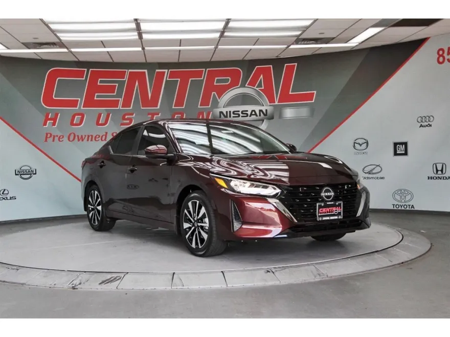 2025 Nissan Sentra SV photo 1