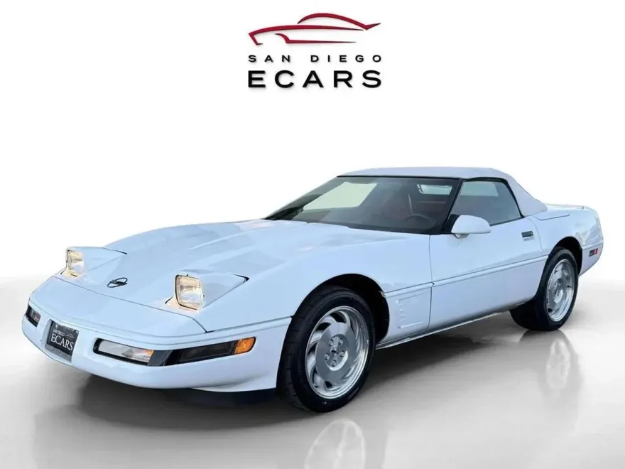 1995 Chevrolet Corvette Convertible photo 1